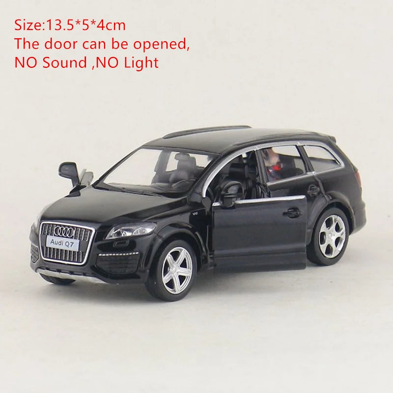 1:32 AUDI Q5 SUV Alloy Car Model Diecast & Toy Vehicles Metal Toy Car Model High Simulation Sound Light Collection Kids Toy Gift