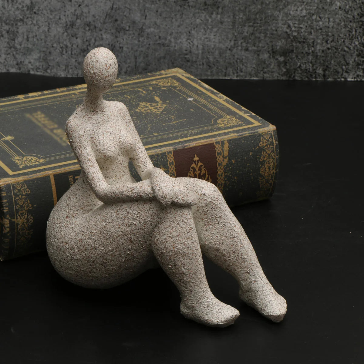1pc, Sandstone Resin Chubby Woman Statue Handmade Sandstone Abstract Art Home Living Room Office Cabinet Tabletop Entryway Dec